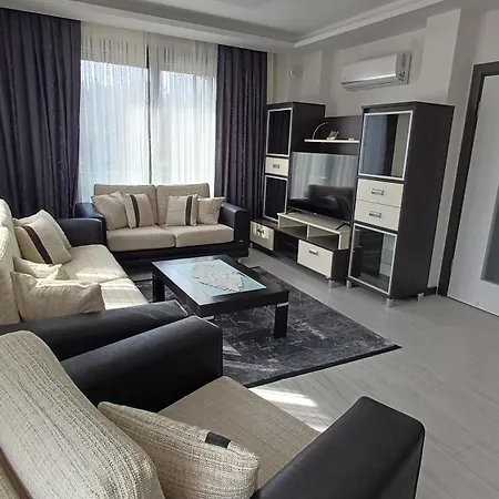 Denize 550metre Kazdaglari Ve Deniz Manzarali 14 Kisilik Lueks *