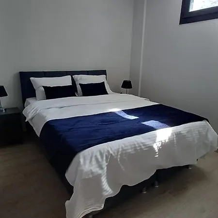 Willa Denize 550metre Kazdaglari Ve Deniz Manzarali 14 Kisilik Lueks *