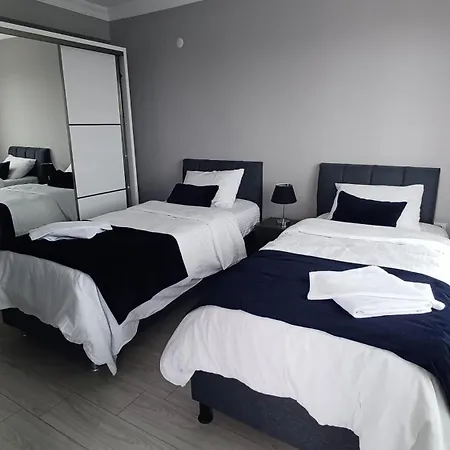 Denize 550metre Kazdaglari Ve Deniz Manzarali 14 Kisilik Lueks Willa