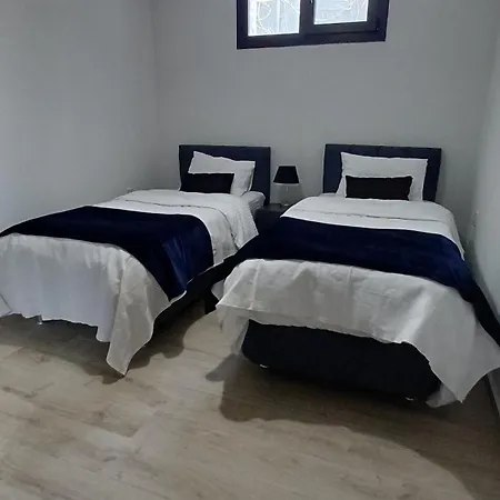 Denize 550metre Kazdaglari Ve Deniz Manzarali 14 Kisilik Lueks