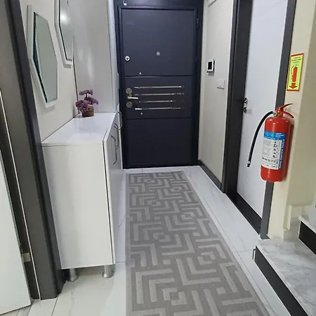 Denize 550metre Kazdaglari Ve Deniz Manzarali 14 Kisilik Lueks Willa