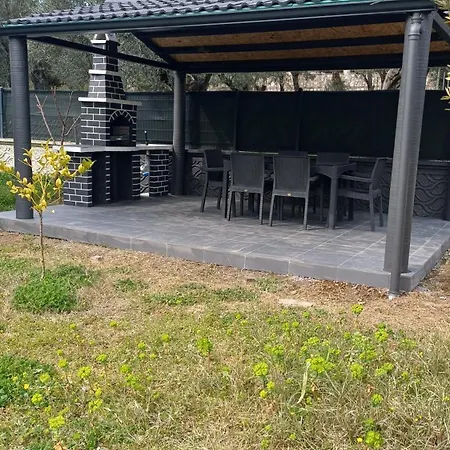Denize 550metre Kazdaglari Ve Deniz Manzarali 14 Kisilik Lueks Willa *